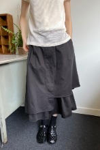 asymmetric a-line skirt (2colors)